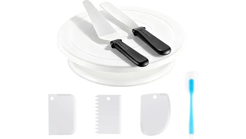 7 piece cake decorating kit