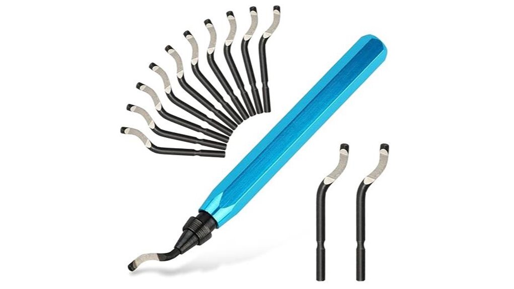 deburring tool with blades