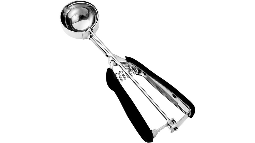 large spring loaded cookie scoop