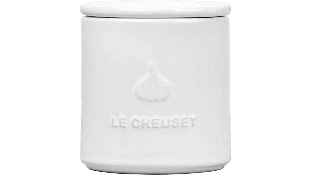 le creuset garlic keeper