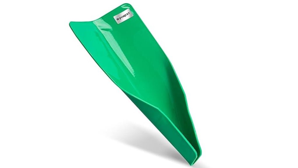 moldable spill free oil funnel