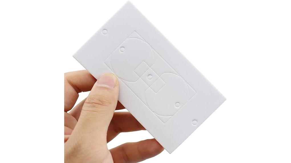 thirty white 3mm pads