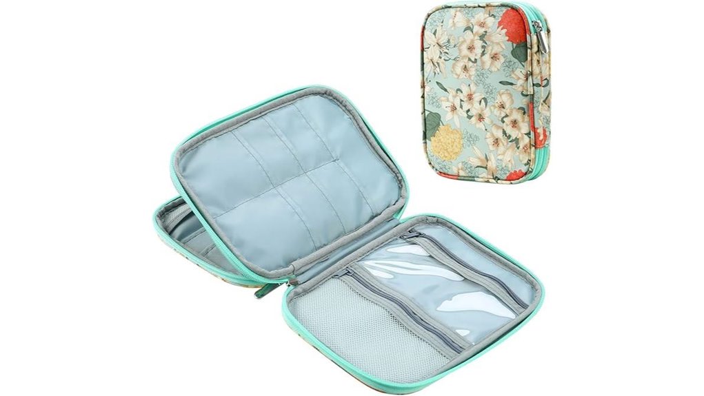 zippered knitting hook organizer